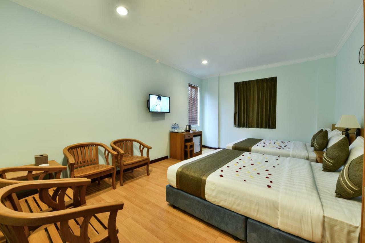 Hotel Sakura Pyinoolwin Pyin Oo Lwin Esterno foto