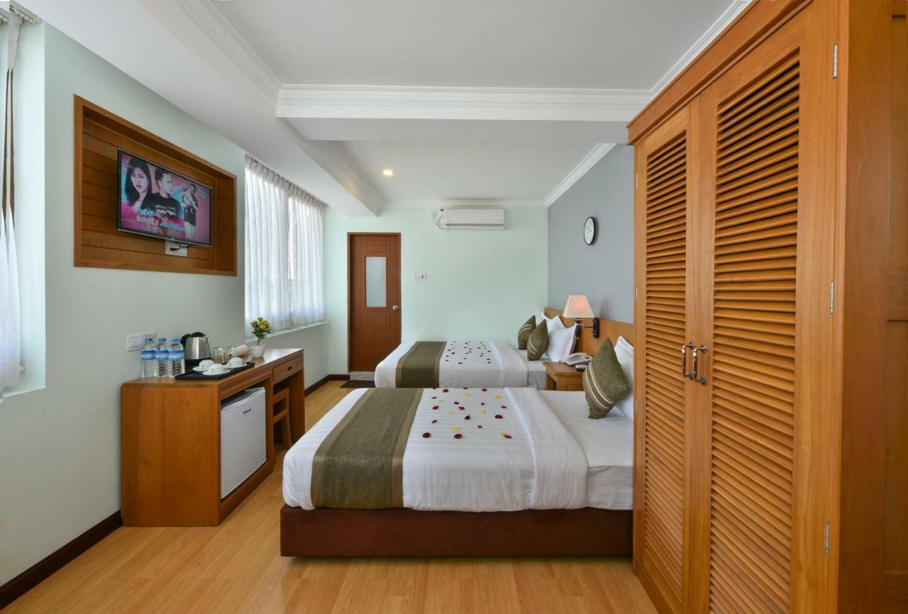Hotel Sakura Pyinoolwin Pyin Oo Lwin Esterno foto